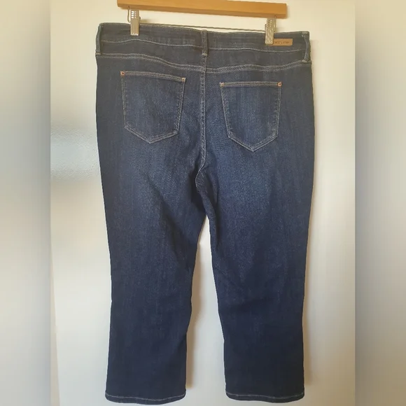 Jeanswest Denim Pedal Pusher Shorts Size 16 - Picture 2 of 4